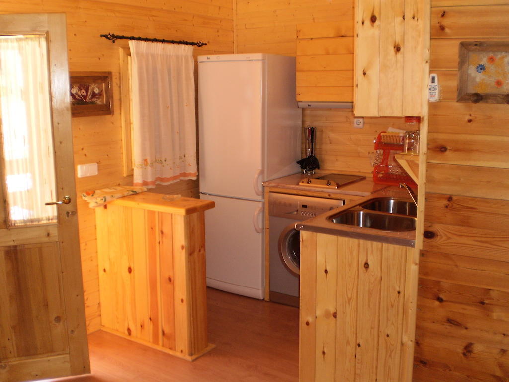 Cabanas De Madera El Rinconcillo Arroyo Frio Phòng bức ảnh
